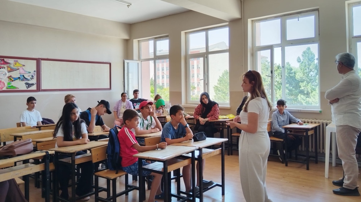 2024- 2025 Eğitim Öğretim Yılı Yaz Dönemi Destekleme ve Yetiştirme Kursu Okulumuzda Başlamıştır